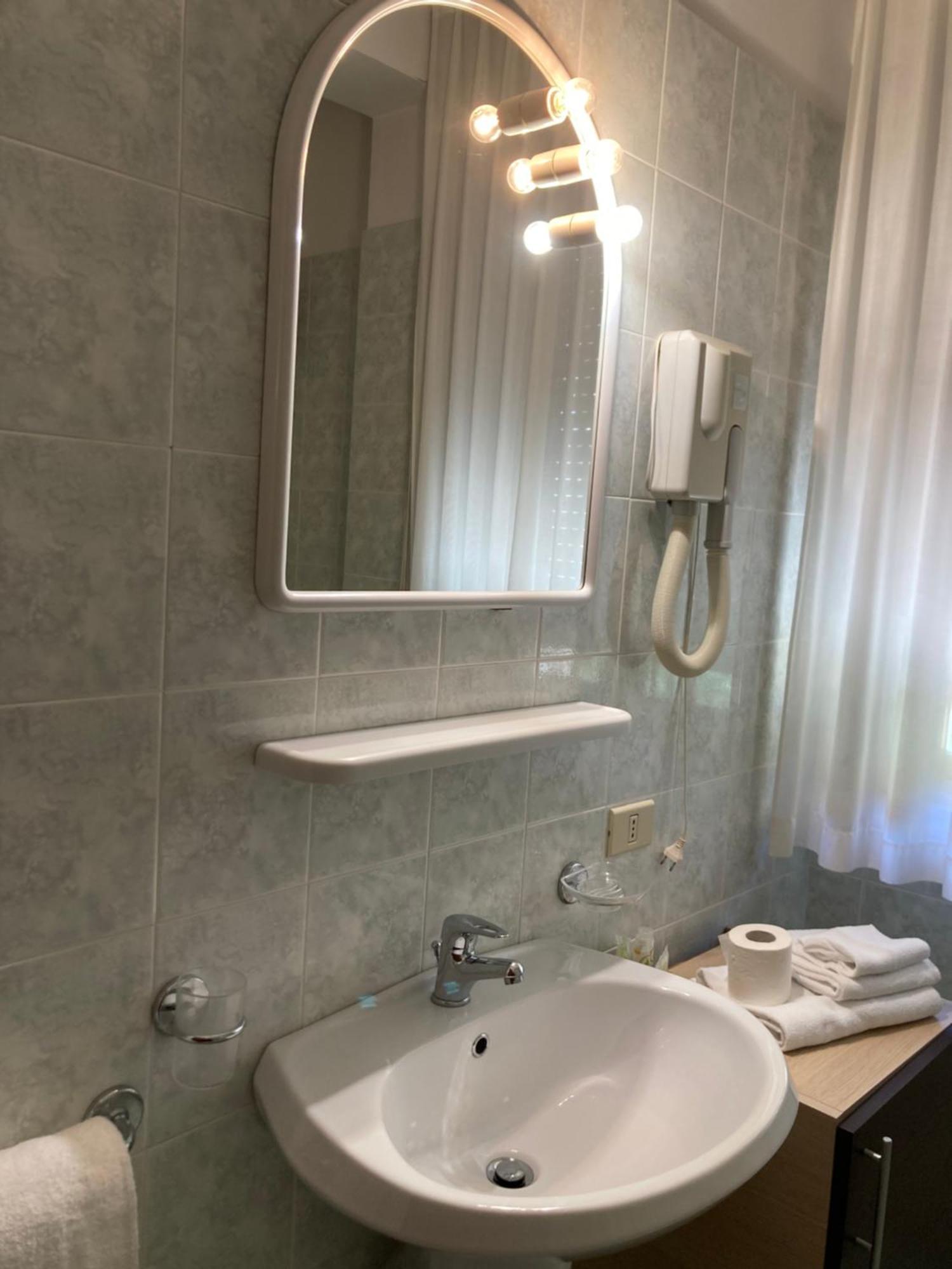 Hotel Promenade Porto Sant'Elpidio Luaran gambar