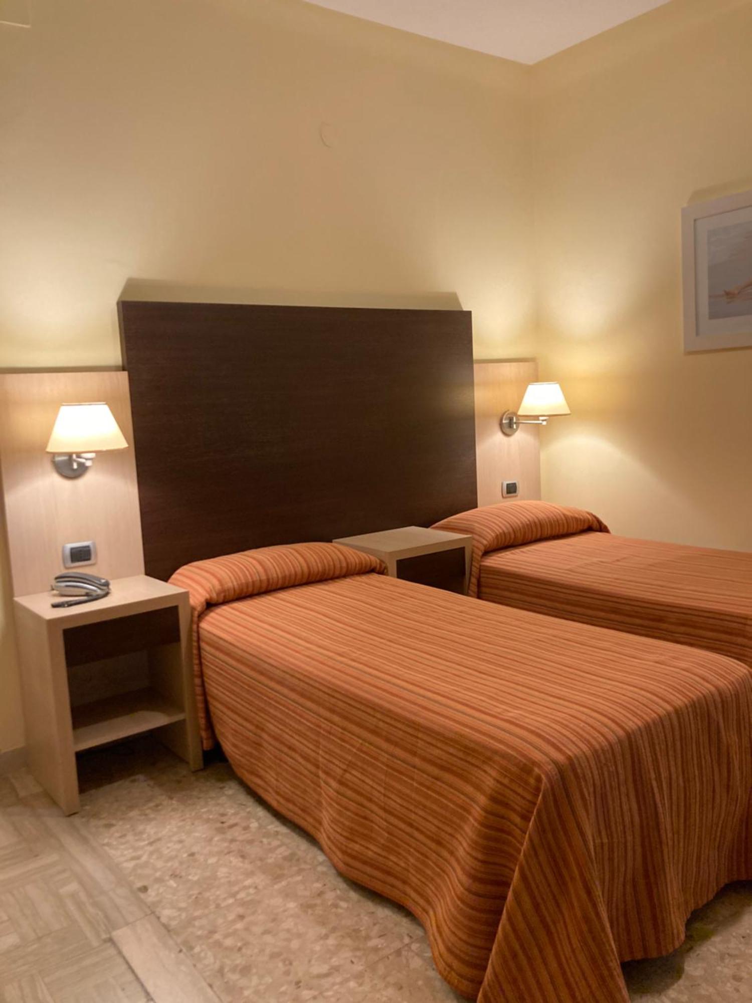Hotel Promenade Porto Sant'Elpidio Luaran gambar
